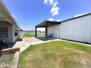 129 Grace St in Houma, LA - Building Photo - Building Photo