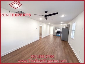 1051 Lubel Ave in Mobile, AL - Building Photo - Building Photo