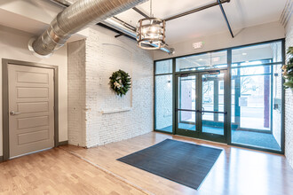 The Hartford Carriage House in Hartford, CT - Building Photo - Building Photo
