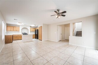 7277 Bindweed Rd in Las Vegas, NV - Building Photo - Building Photo