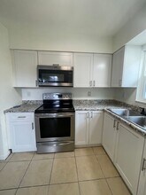 211 Stefanik Rd in Winter Park, FL - Building Photo - Building Photo