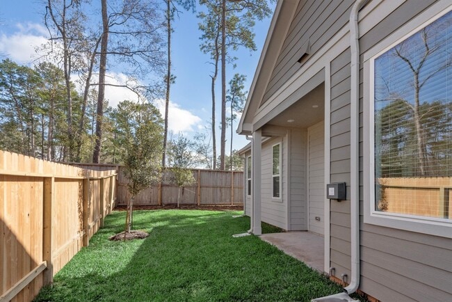 property at 120 Red Cascade Trl