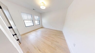 52 Withington St in Boston, MA - Building Photo - Building Photo