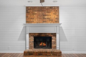 101 Glen Oak Ct E in Hendersonville, TN - Building Photo - Building Photo