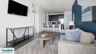 8110 Blue Goose Rd, Unit 1302 in Manor, TX - Foto de edificio - Building Photo