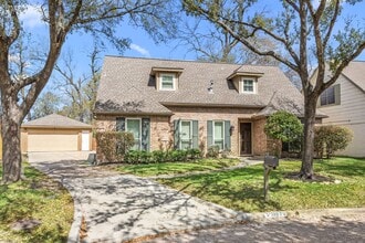 11426 Cold Spring Dr in Houston, TX - Building Photo - Building Photo