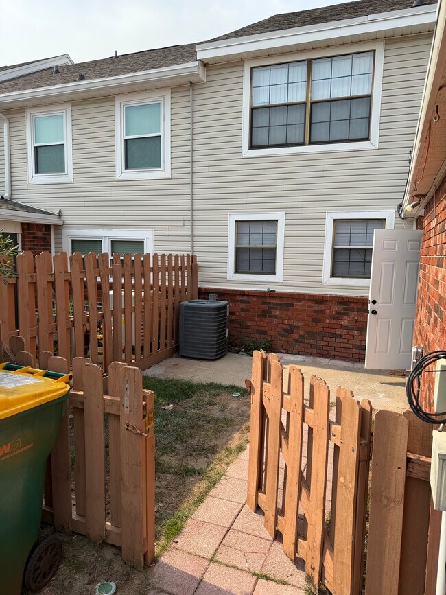 property at 31a 11th St