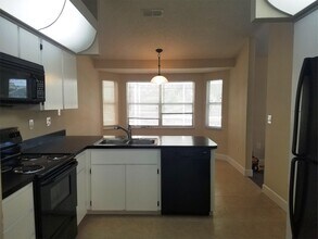 14148 Pimberton Dr in Hudson, FL - Building Photo - Building Photo
