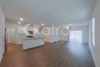 31914 Katelin Cir in Leesburg, FL - Building Photo - Building Photo