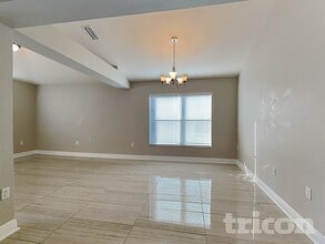 9627 Jaybird Ln, Unit 3908 in Land O Lakes, FL - Building Photo - Building Photo