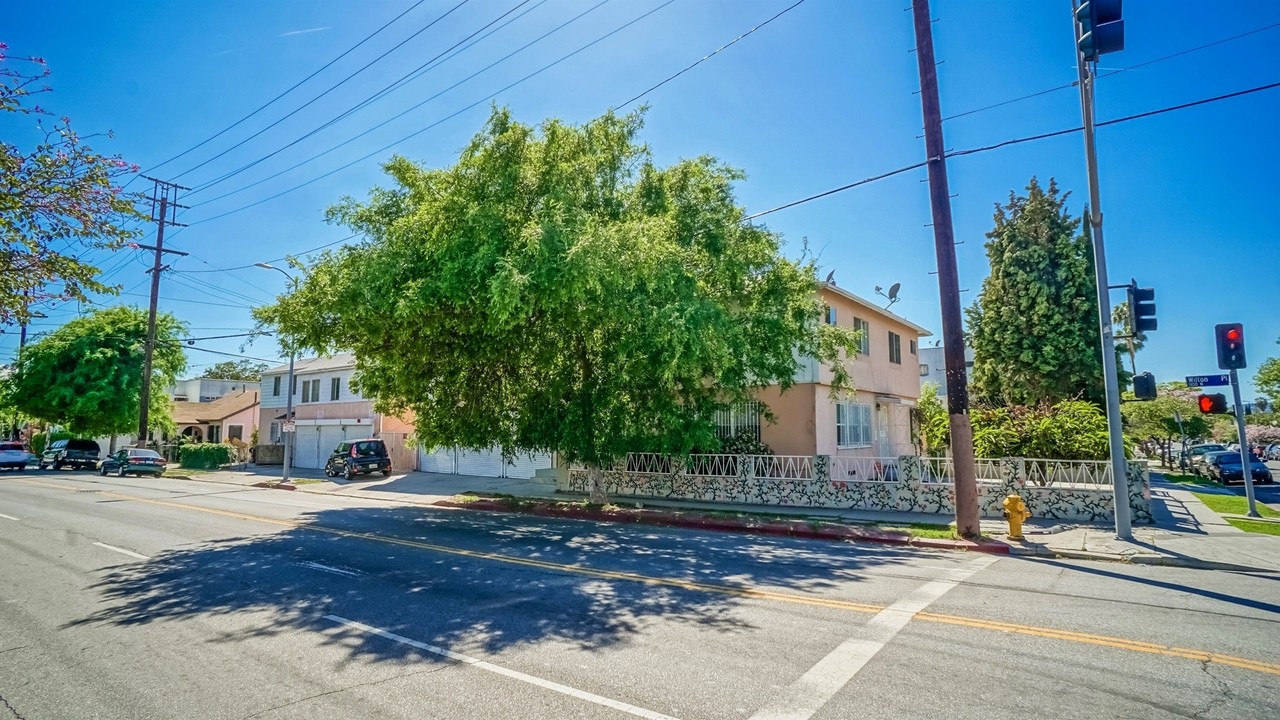 Lexington Wilton Bldg in Los Angeles, CA - Building Photo