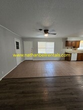 2485 Cypress Dr in Paris, TX - Building Photo - Building Photo