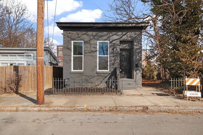 property at 713 Henry Firpo St