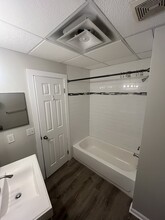 241 Norris Dr in Rochester, NY - Building Photo - Building Photo