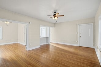 Kenilworth Court in Denver, CO - Building Photo - Building Photo