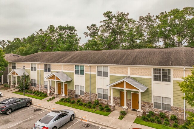 2016 Ann Arbor Ave in Tallahassee, FL - Building Photo - Building Photo