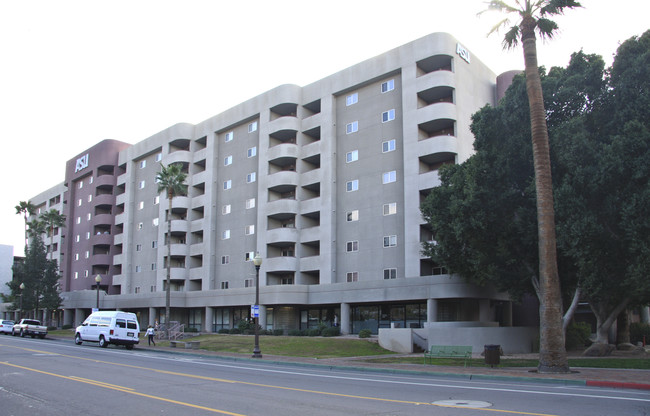 University Towers - Arizona State Univserity in Tempe, AZ - Building Photo - Building Photo