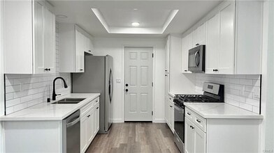 2061 W Redlands Blvd in Redlands, CA - Building Photo - Building Photo