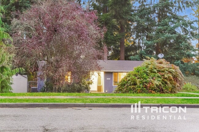 property at 2504 26th St SE