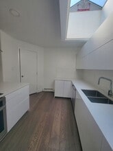9341-9341 Nowell St in Chilliwack, BC - Building Photo - Building Photo