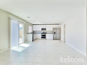 8956 Wolf River Dr in Reno, NV - Building Photo - Building Photo