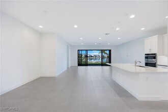 12771 Woodbury Dr in Estero, FL - Building Photo - Building Photo