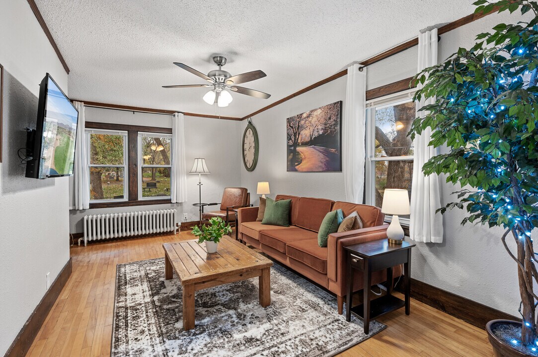 4141 4th Ave S, Unit 3 in Minneapolis, MN - Building Photo