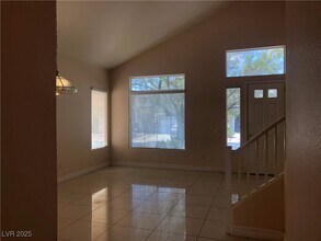 340 Tayman Park Ave in Las Vegas, NV - Building Photo - Building Photo