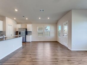 114 Isaac Millsaps Trl in Bastrop, TX - Building Photo - Building Photo