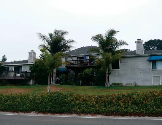 120 Sunset Dr in Encinitas, CA - Building Photo