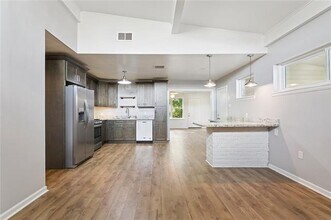 1424 Hesper Ave in Metairie, LA - Building Photo - Building Photo