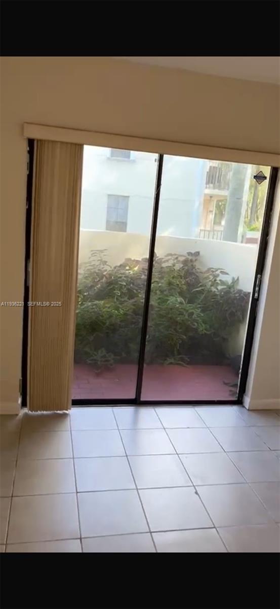 13074 SW 88th Ln in Miami, FL - Building Photo - Building Photo