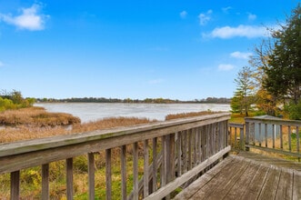 W6705 N Lakeshore Cir in Elkhorn, WI - Building Photo - Building Photo