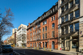 435 W Broadway in New York, NY - Foto de edificio - Building Photo