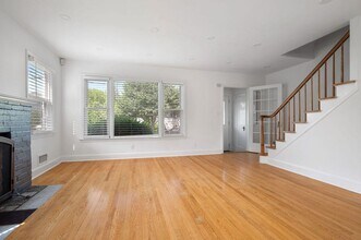 82 Linden Ave in Pelham, NY - Building Photo - Building Photo