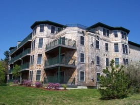 Claire Pointe Condomniums Apartments