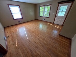 513 Putnam Dr in Eau Claire, WI - Building Photo - Building Photo