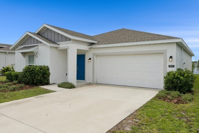 property at 3921 Willow Brk Dr