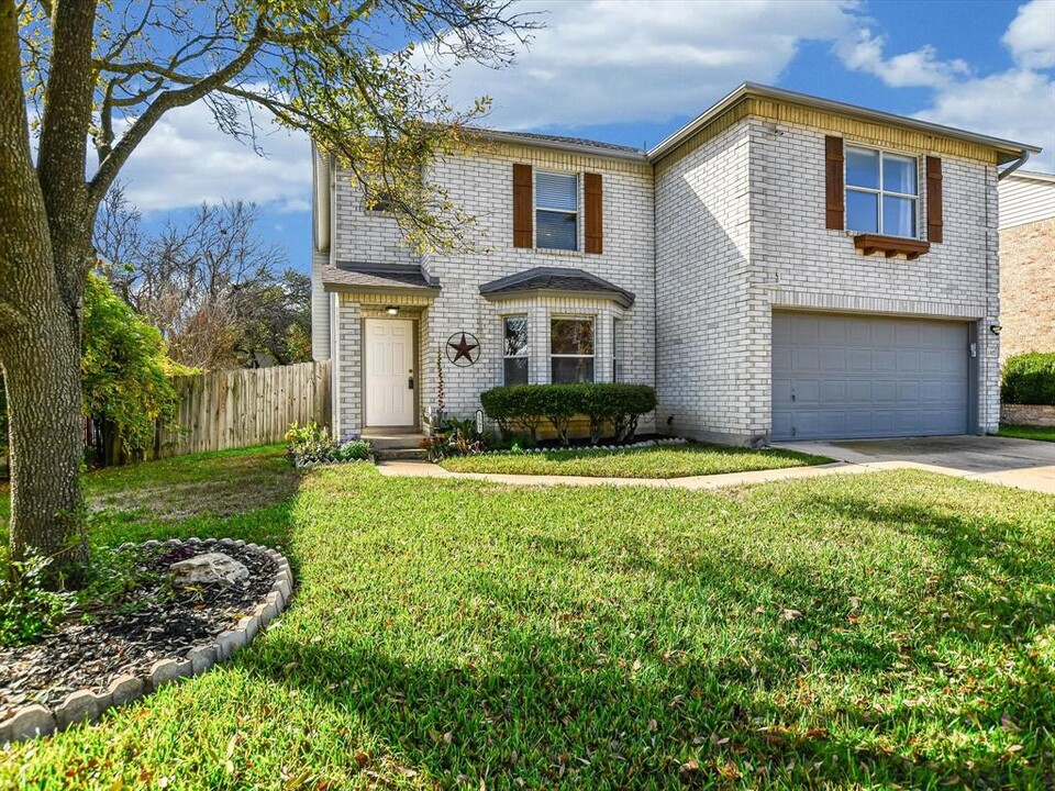 1307 Chalk Ln in Cedar Park, TX - Building Photo