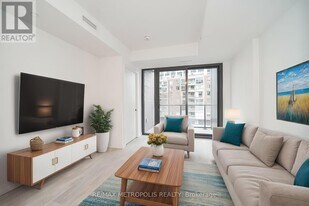 35 Parliament St in Toronto, ON - Building Photo