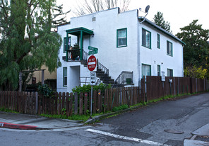 16 Pacheco Ave in Fairfax, CA - Building Photo