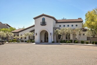 Dobson 2222 in Chandler, AZ - Building Photo - Building Photo