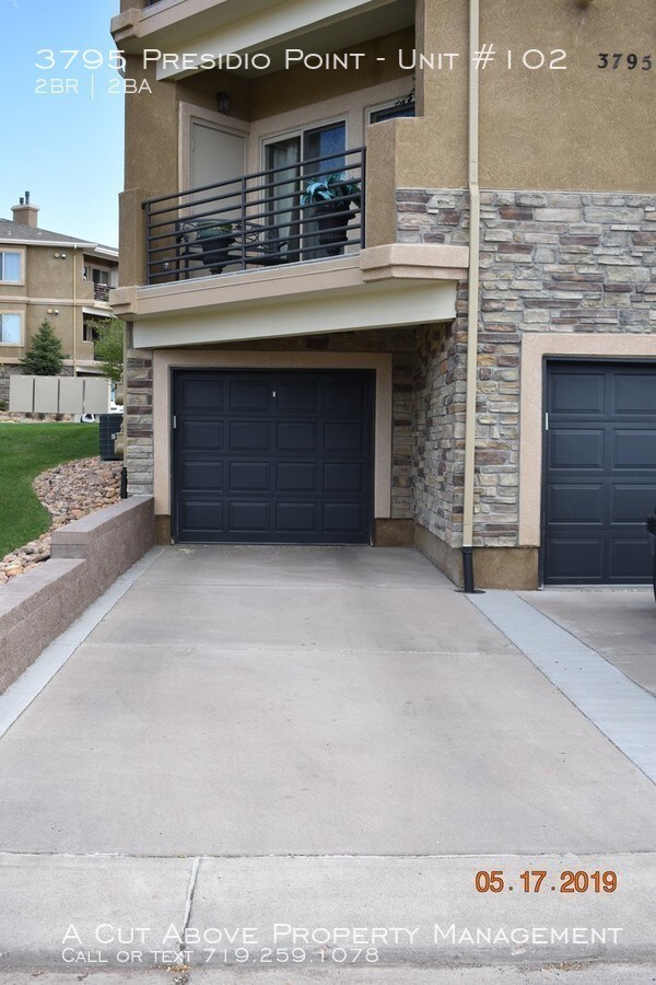 3795 Presidio Point-Unit -Unit #102 in Colorado Springs, CO - Foto de edificio - Building Photo