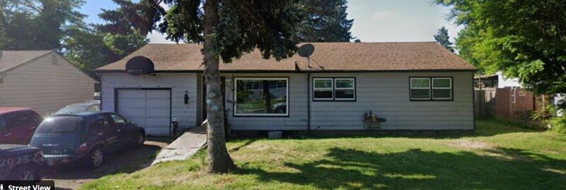 13606 SE Mill St in Portland, OR - Building Photo