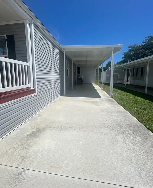 356 Mockingbird Ave in Fort Pierce, FL - Building Photo - Building Photo