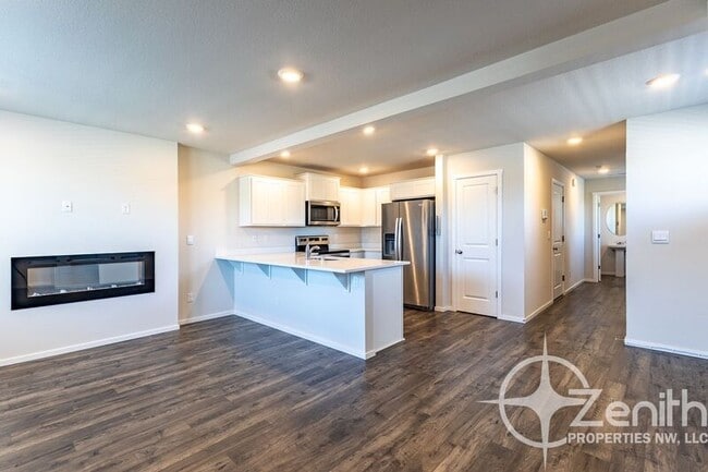 property at 1454 NW 20th Ave