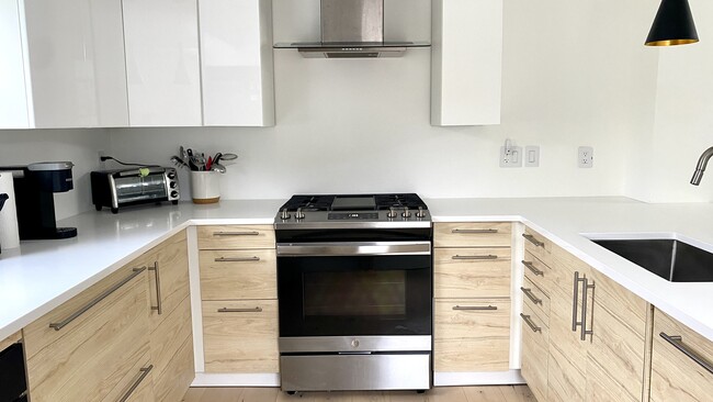 411 10th Ave in Dayton, KY - Building Photo - Building Photo