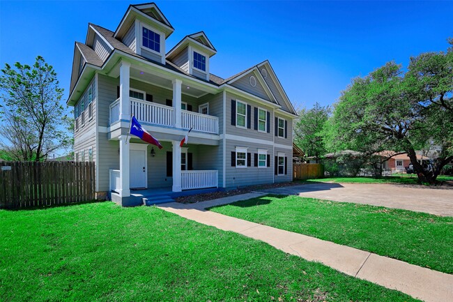 property at 1122 Detroit St
