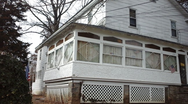 210 Garfield Ave in Norwood, PA - Building Photo - Building Photo