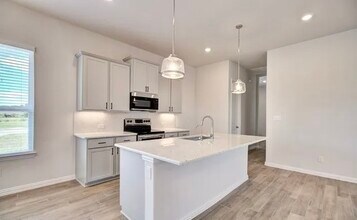 891 Casetta Trl in New Braunfels, TX - Building Photo - Building Photo